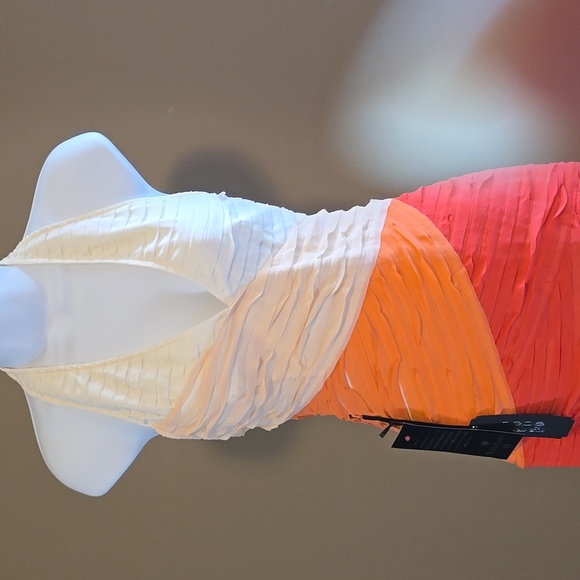 Bebe NWT XS Halter top, colorblocked mini dress - Picture 2 of 10